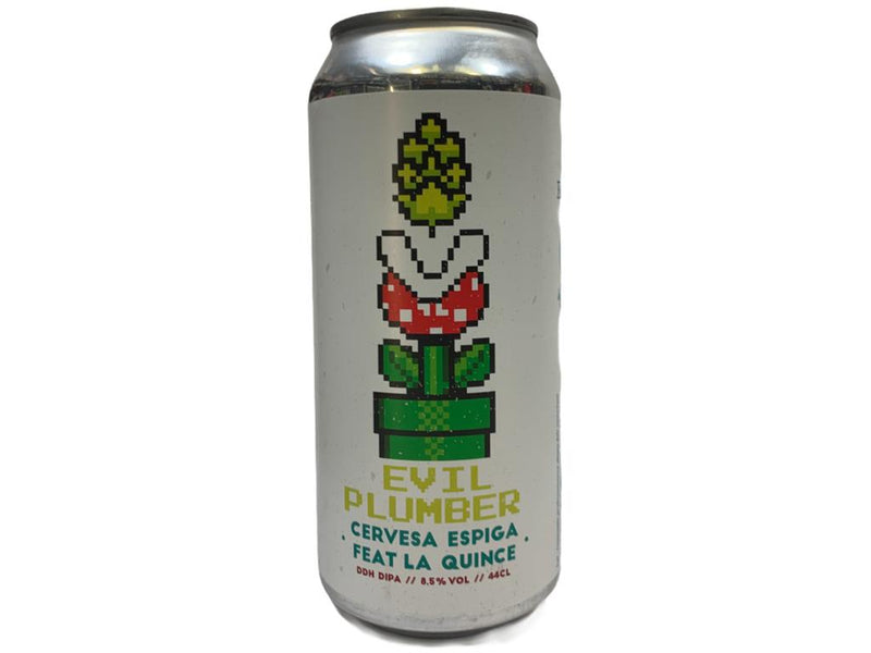 ESPIGA/LA QUINCE  EVIL PLUMBER 44CL