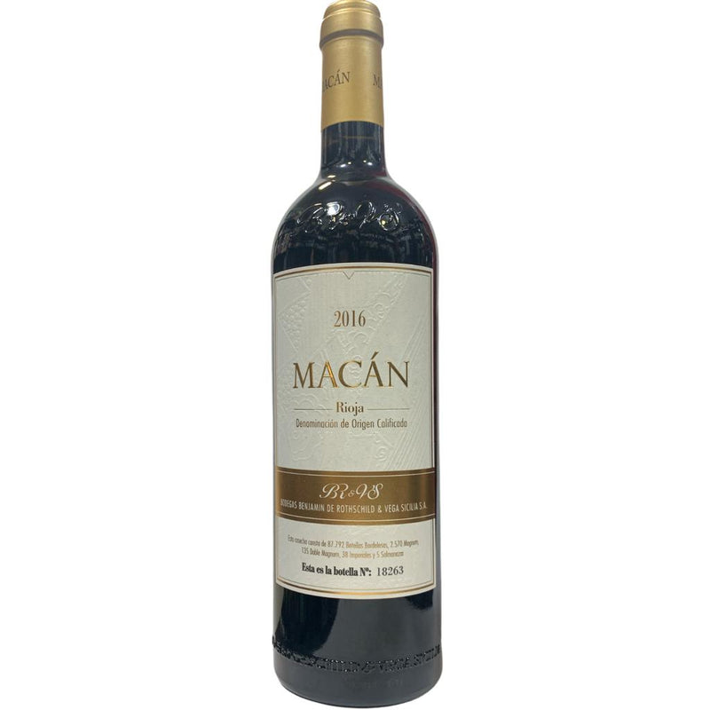 MACAN 2016